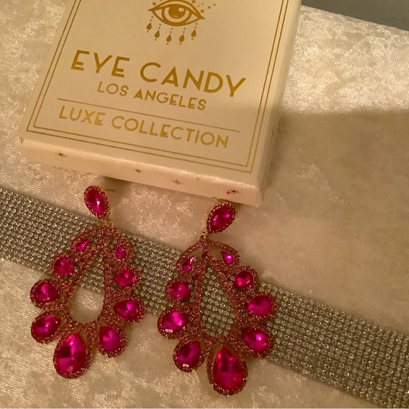 Beautiful luxury collection earrings - Picture 3 of 4